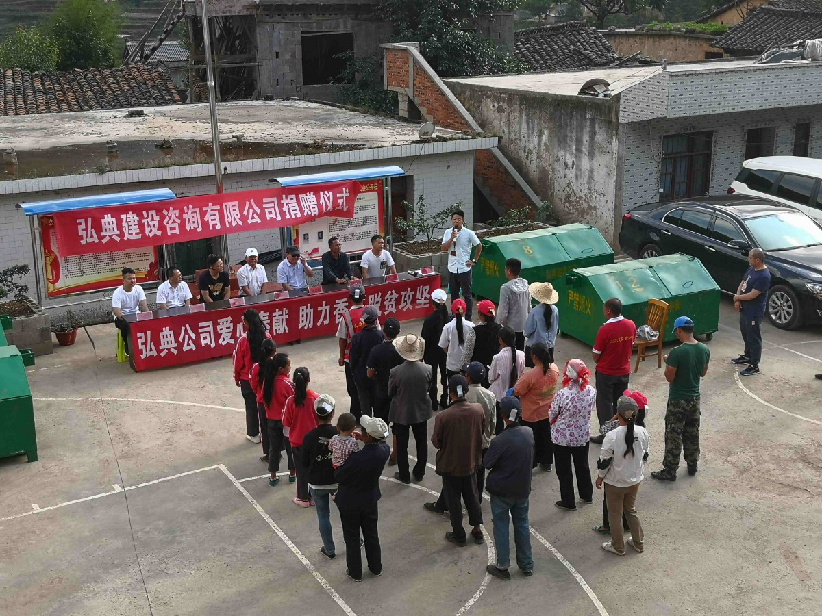 fuak09ev.jpg fuak09ev.jpg